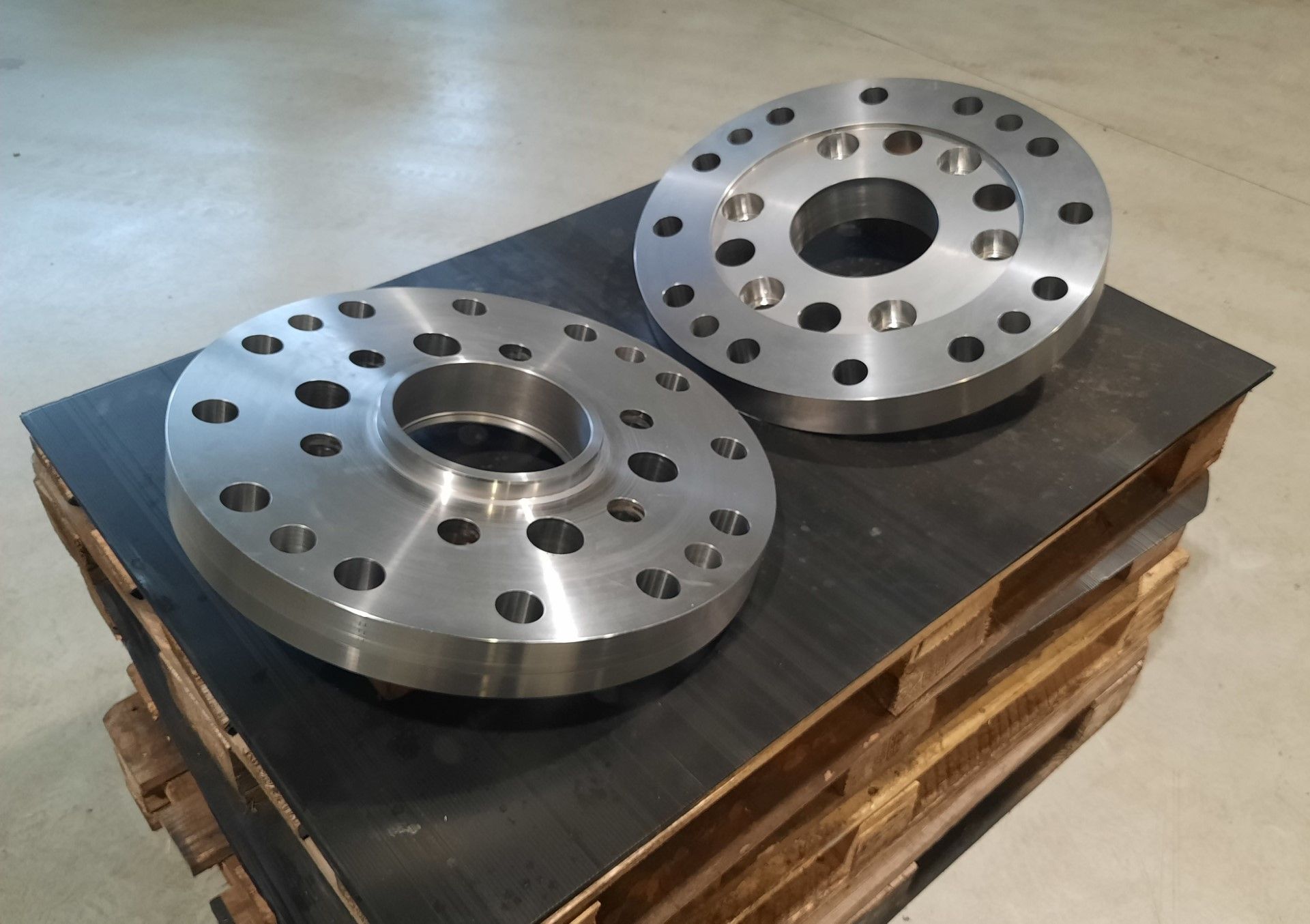 Valve component machining (6)